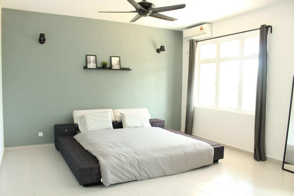 New Seaview Cozy Modern Beach House 탄중붕가 외부 사진